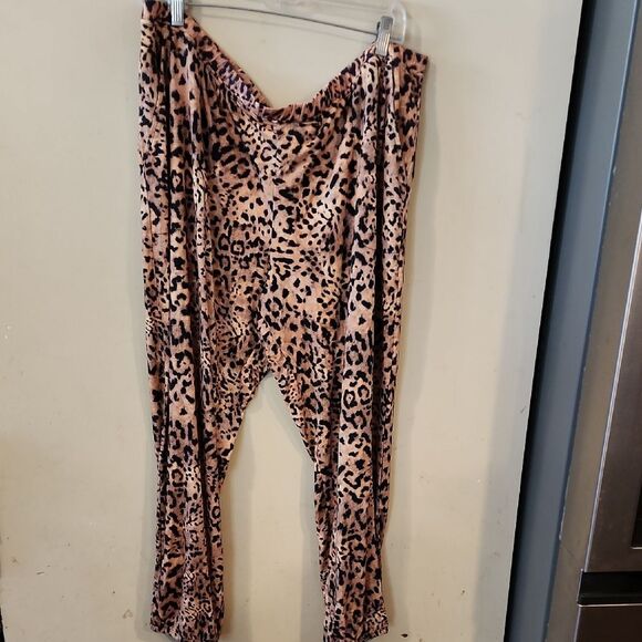 Soma Leopard Print Lounge Pants - Picture 1 of 3